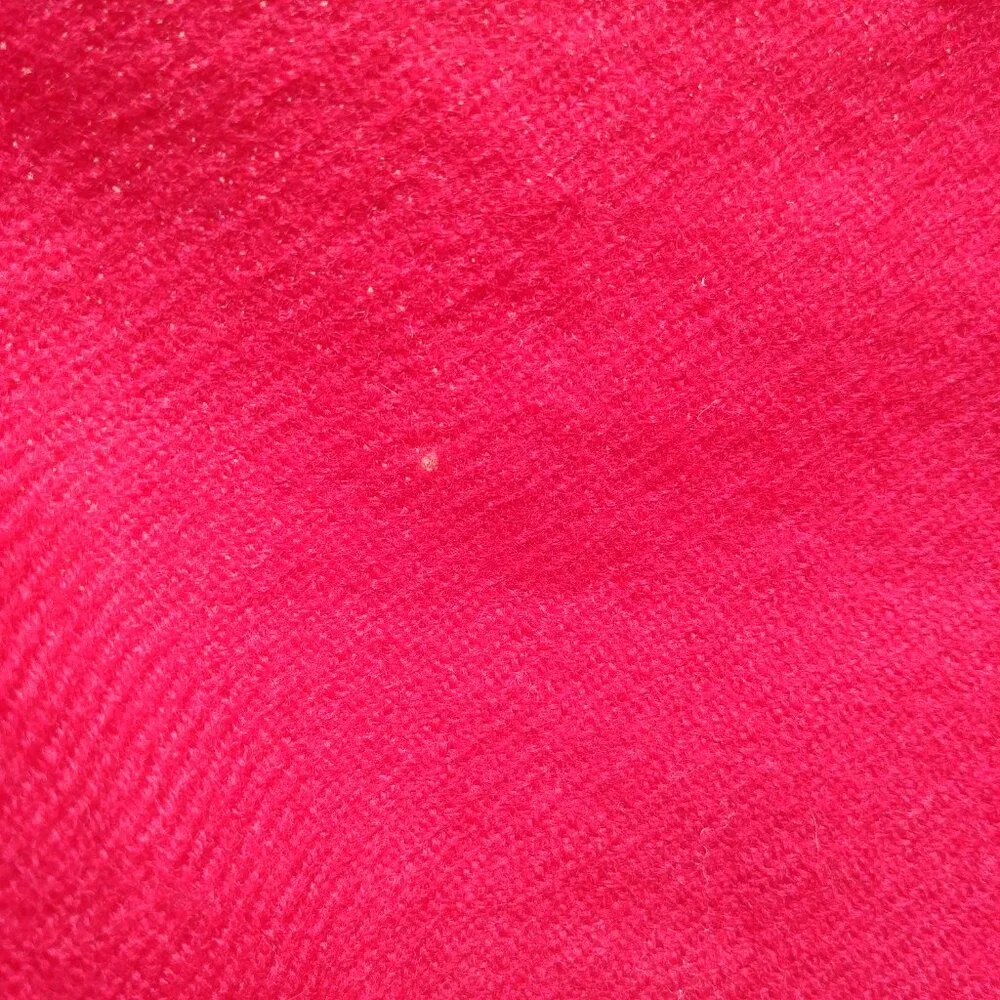 Vintage 100% virigin wool classic bright red scarf